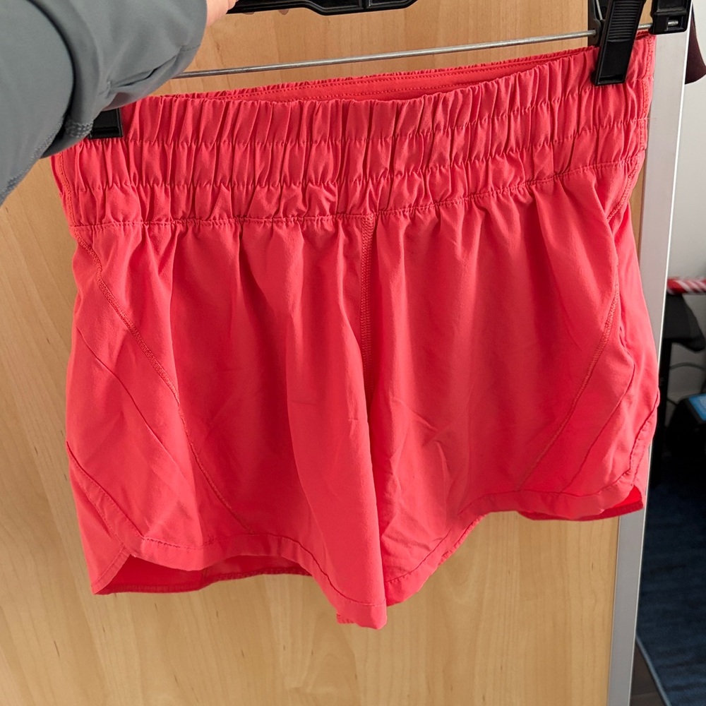 Lululemon running short